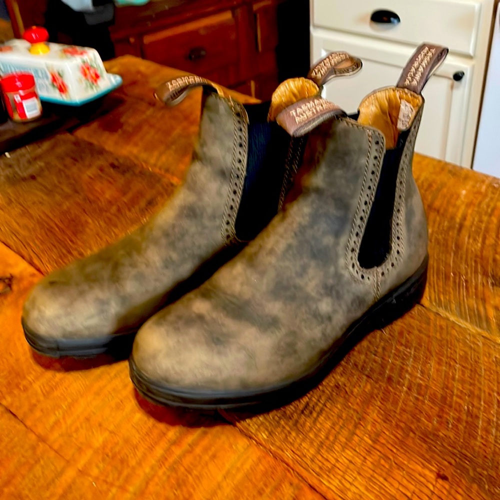 Blundstone Boots Antique Brown Size 5 1/2